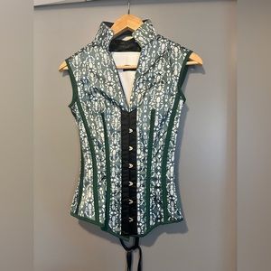 Size UK6 corset story corset (US 2)